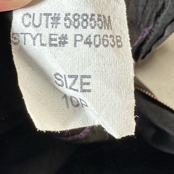 NYDJ Straight Leg Stretch Denim Jeans - Picture 9 of 12